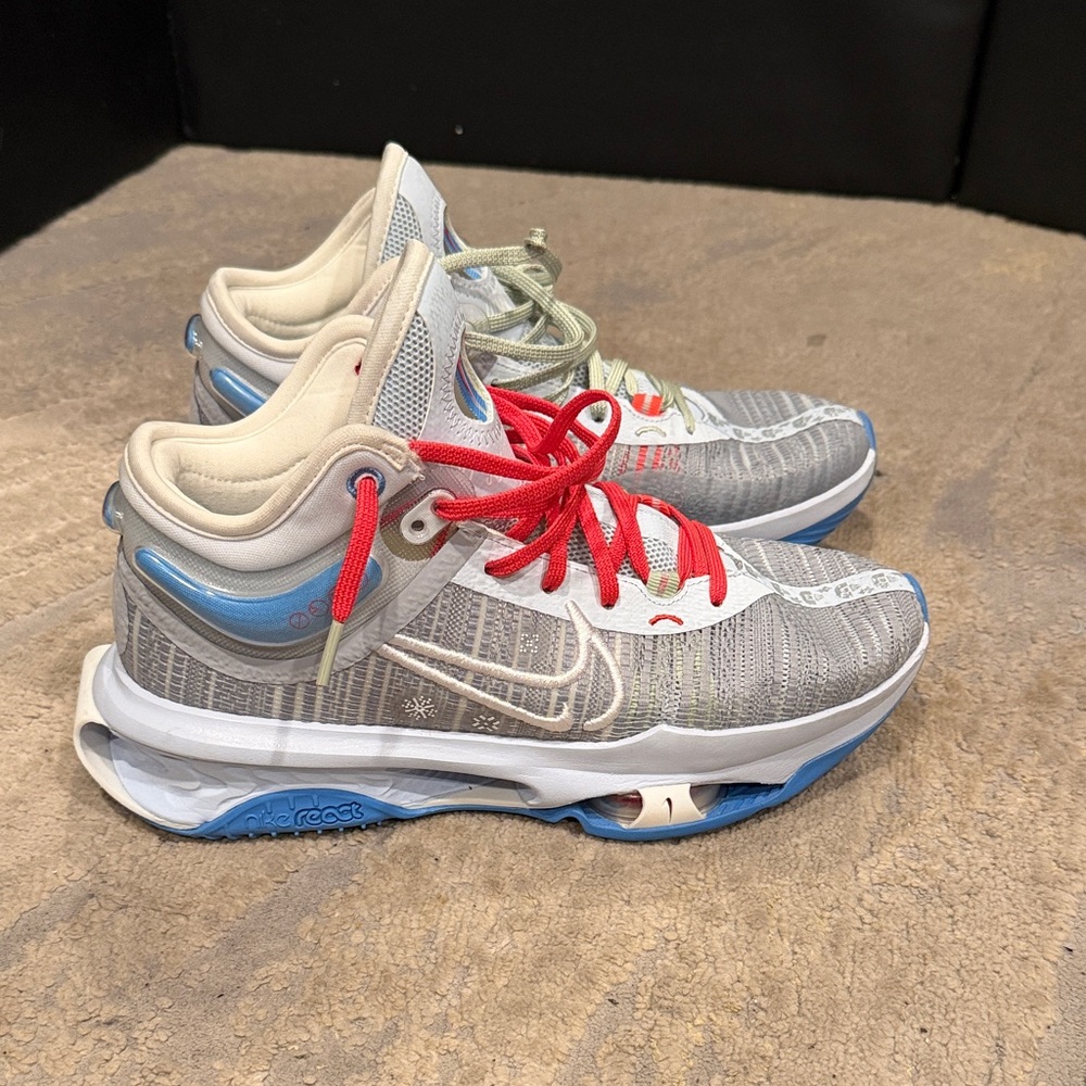 Nike Air Zoom GT Jump 2 EP Low Christmas - DJ9432-002 men’s size 8.5 women’s 10